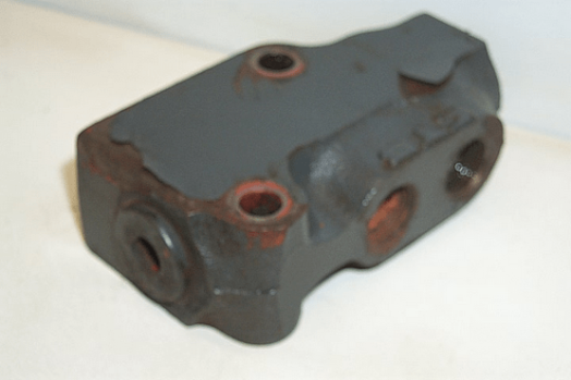 Kubota Flow Divider Valve