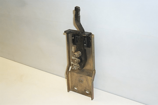 Case-international Hand Lever Assembly