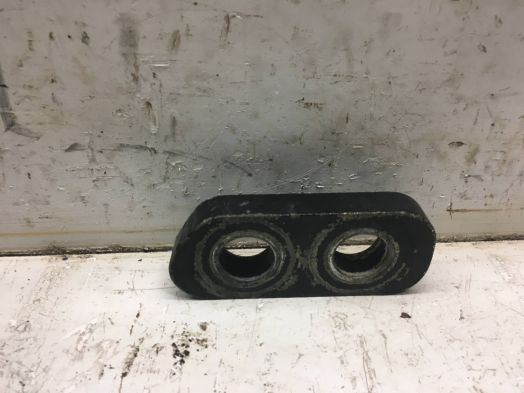 REAR AXLE SPACER