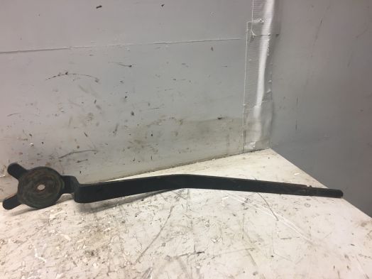 THROTTLE LEVER