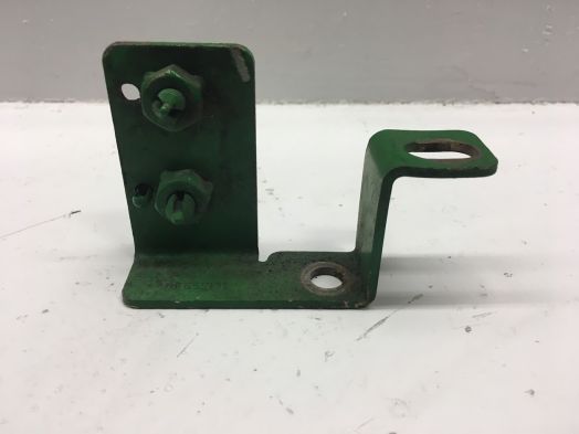 HARNESS BRACKET