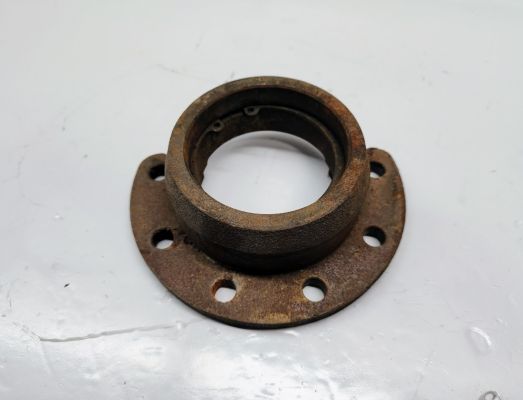 DIFFERENTIAL CARRIER SUPPORT