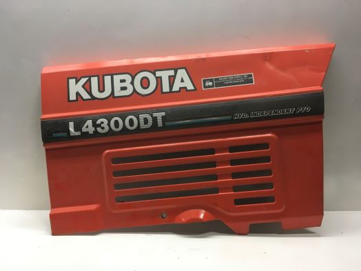 KU RH BODY PANEL  L4300DT