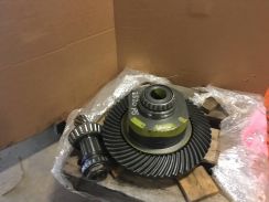 DIFFERENTIAL W/ R&P