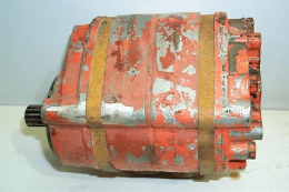 Allis Chalmers Hydraulic Pump - Triple
