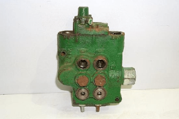 John Deere Selective Control Valve