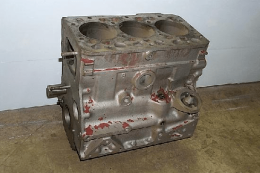 Allis Chalmers Cylinder Block