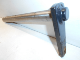 Clutch Release Shaft - 82824737 - Used | Wengers®