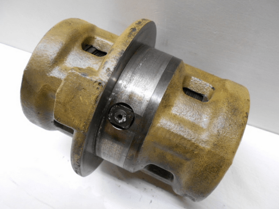 DIFFERENTIAL HOUSING WITH GEARS