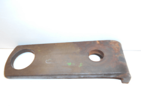 DRAWBAR RETAINER