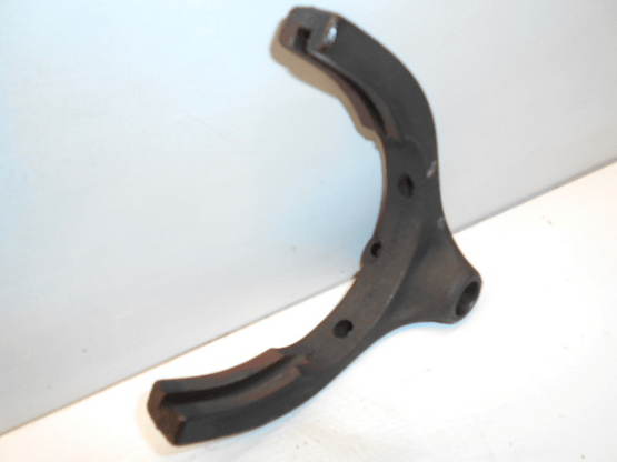 GEAR SHIFT FORK - R.H. INNER