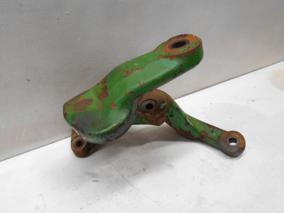 STEERING ARM - R.H.