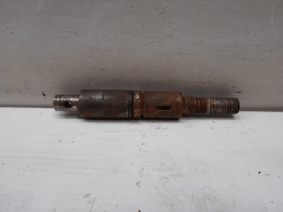 POSITION CONTROL LEVER SHAFT