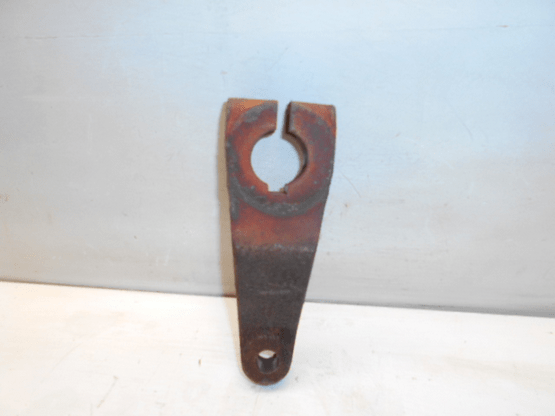 STEERING ARM - L.H.