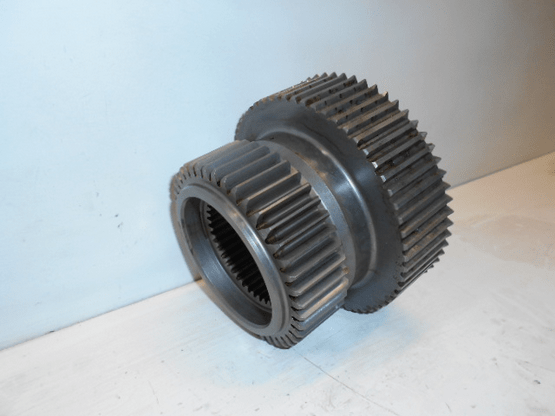 TRACTION CLUTCH HUB