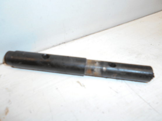 FORWARD & REVERSE HYDRAULIC ARM SHAFT