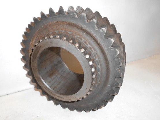 PINION GEAR - 4TH & 7TH SPEED