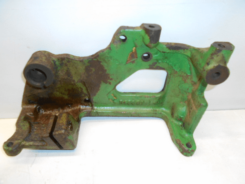 STEERING VALVE BRACKET - R.H.