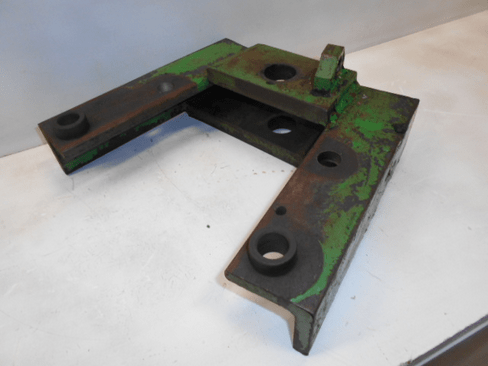 DRAWBAR SUPPORT - FRONT