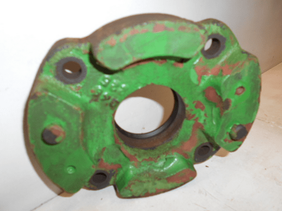 BEARING OIL SEAL HOUSING - REAR