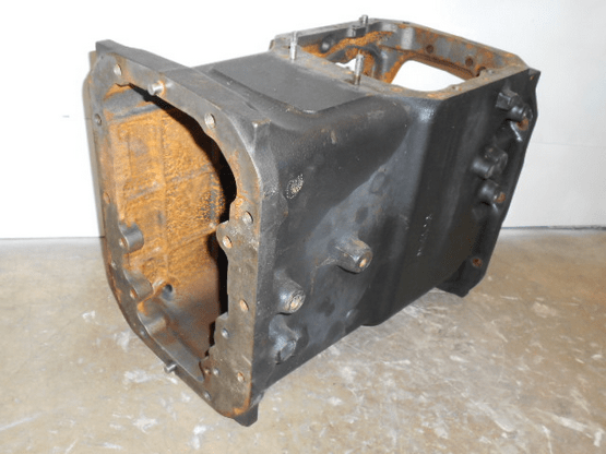 TRANSMISSION HOUSING