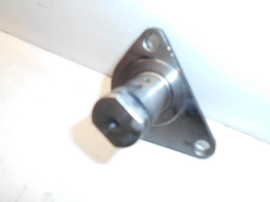 IDLER GEAR SHAFT
