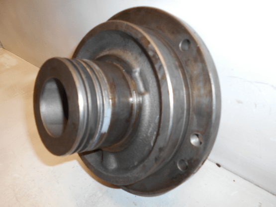 BEARING HOUSING - R.H.