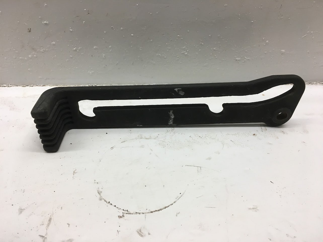 CAB WINDOW LATCH LH