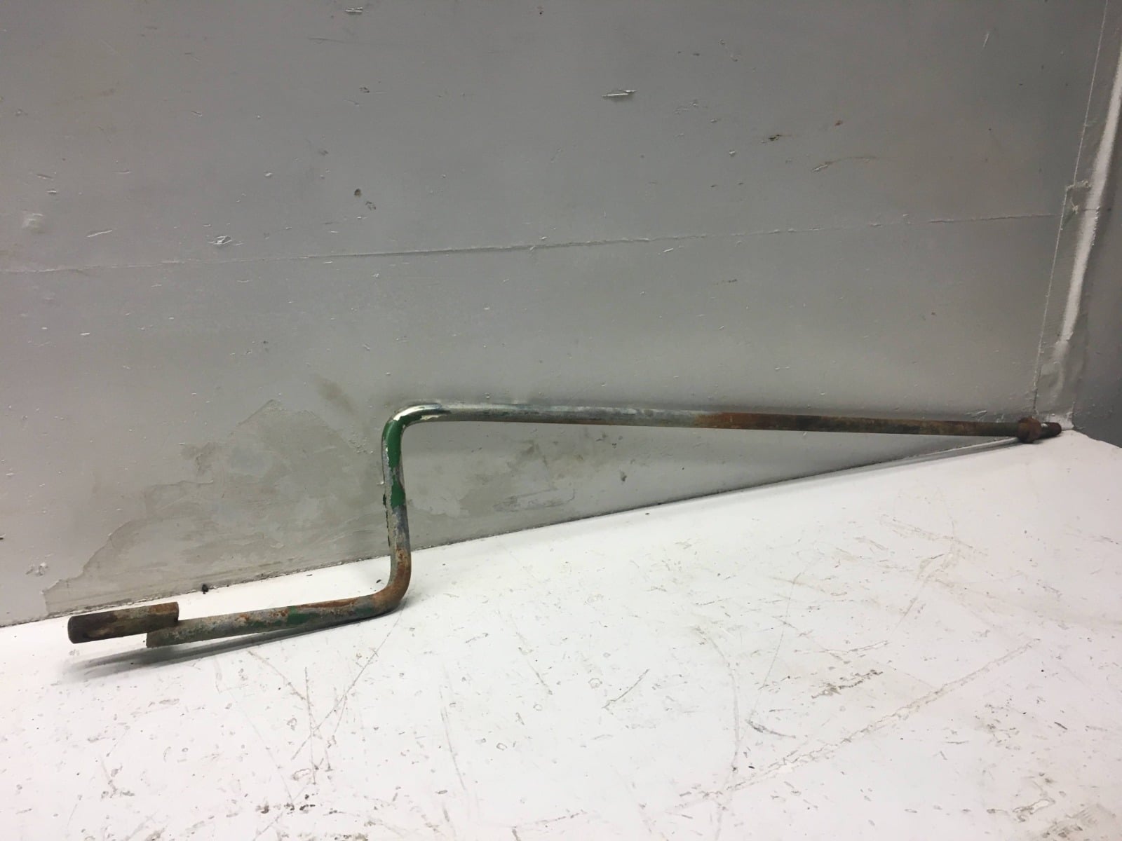 RADIATOR BRACE ROD