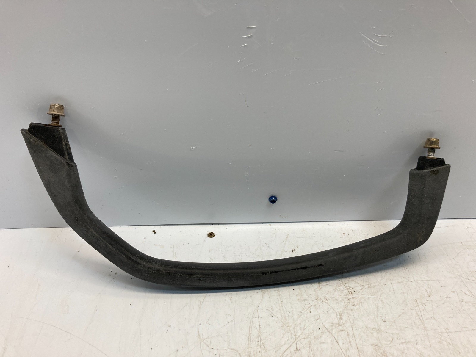 HANDLE - REAR FENDER