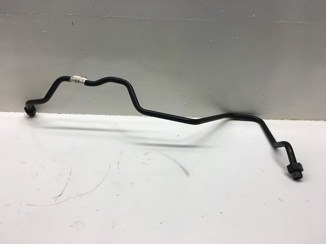OIL LINE - SCU TO LEFT STEERING