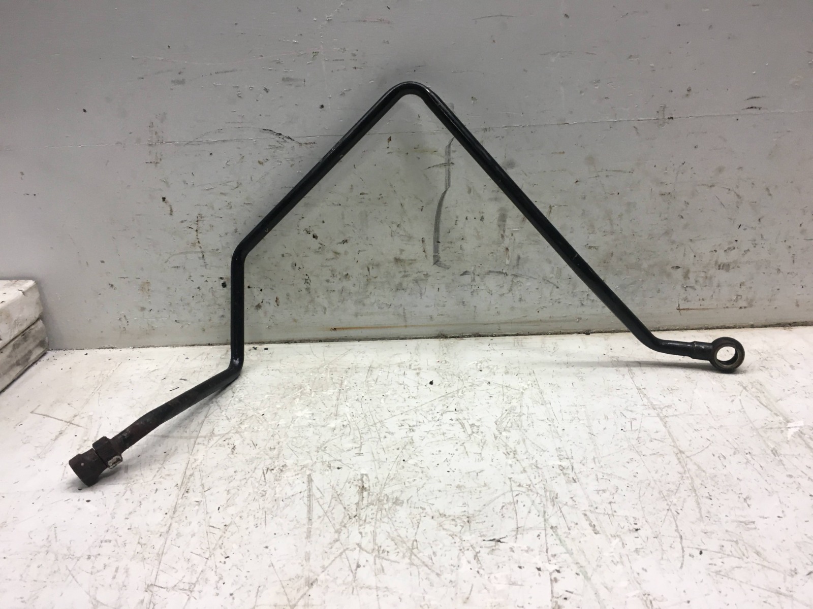 AUXILIARY HYD LINE