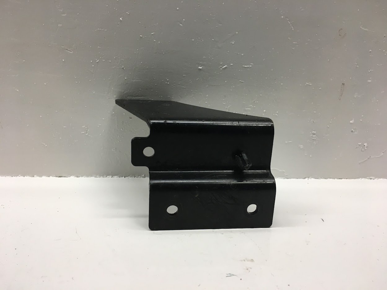 FUEL LINE SUPPORT BRACKET