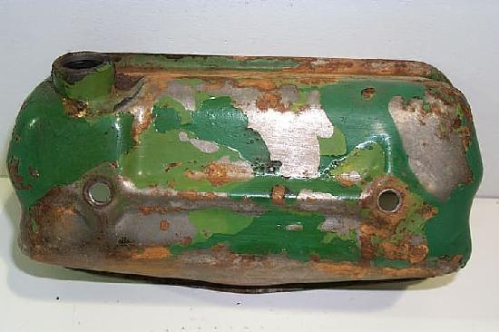 VALVE COVER