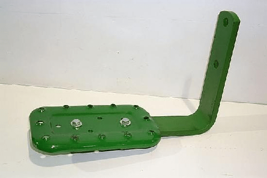 STEP & BRACKET ASSEMBLY
