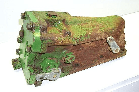 ROCKSHAFT CONTROL VALVE HOUSING