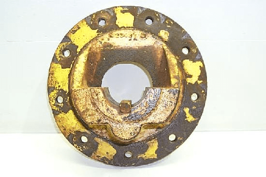 REAR HUB
