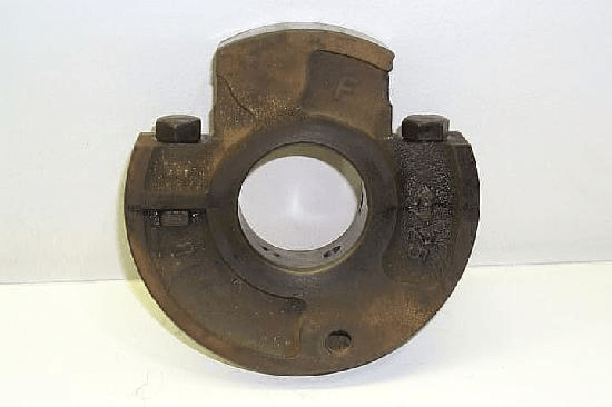 MAIN BEARING HOUSING - FRONT