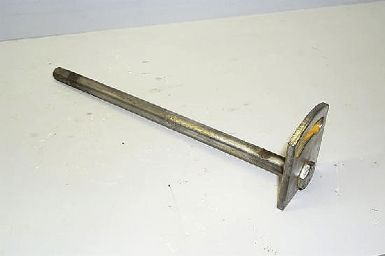 LIFT CONTROL LEVER PIVOT SHAFT
