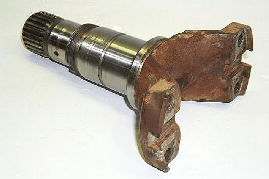 OUTPUT U-JOINT YOKE