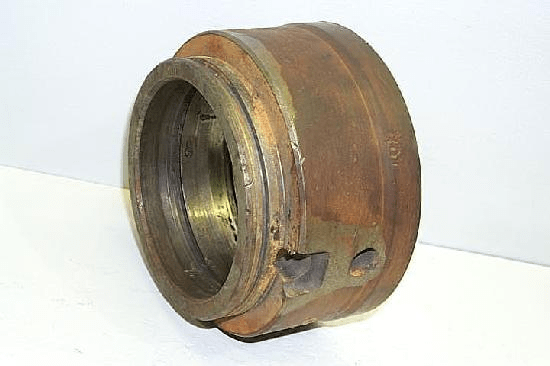 DRIVE SHAFT BEARING RETAINER