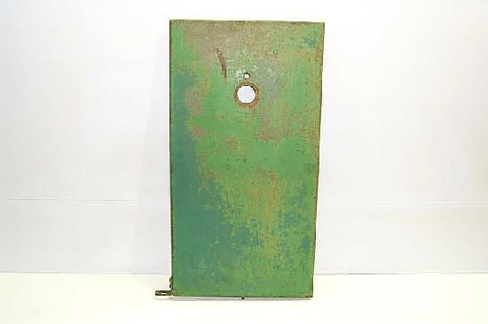 SIDE PANEL