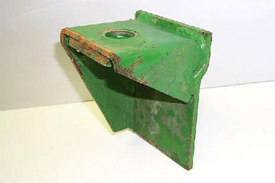 MOUNTING BRACKET - R.H.