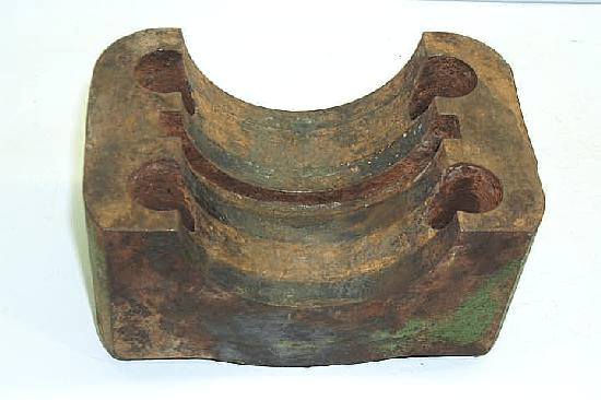 OSCILLATING PIN HALF CLAMP