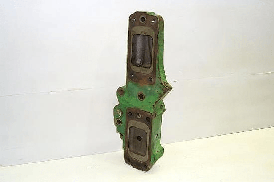 ROCKSHAFT CONTROL VALVE HOUSING COVER