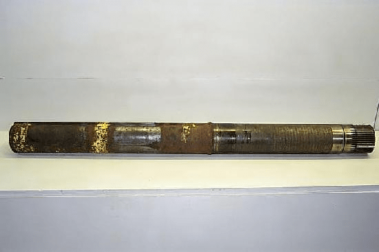 AXLE SHAFT