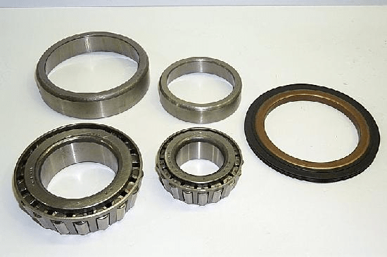 FRONT WHEEL BEARING KIT