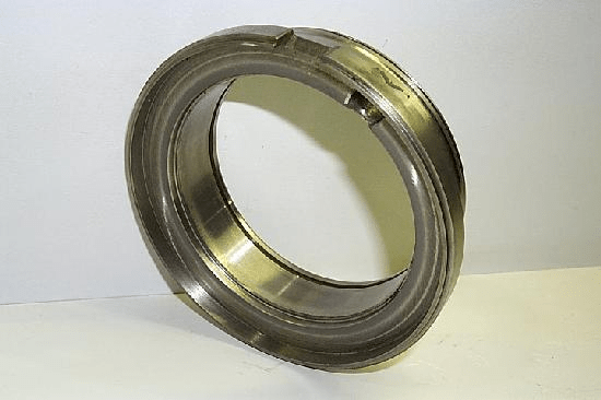 CLUTCH OPERATING PISTON