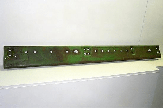SIDE FRAME - R.H.