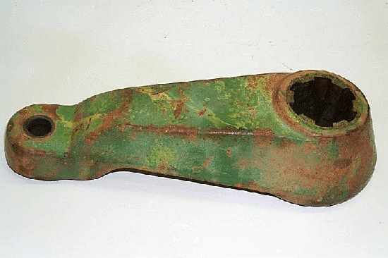 STEERING ARM - R.H.